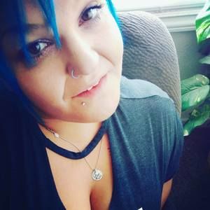 Meet your Posher, Steph